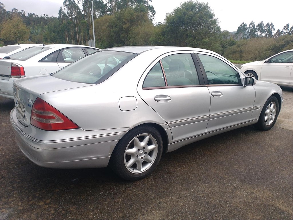 Foto 3 Mercedes C220CDI automático 