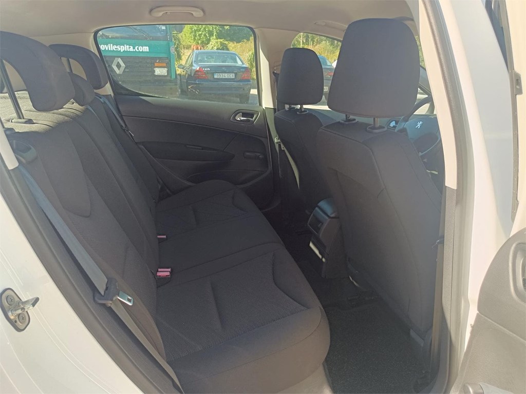 Foto 8 Peugeot 308 HDI 90cv 5p 