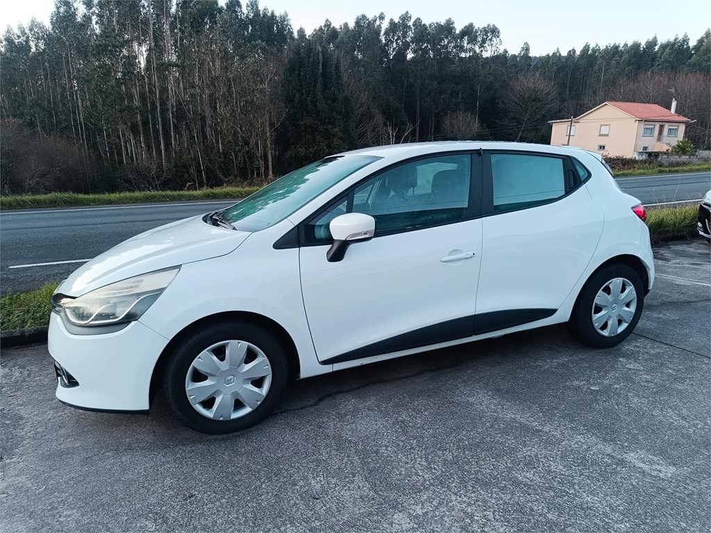 Foto 2 Renault Clio III DCI 