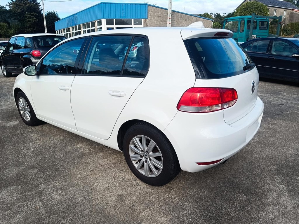 Foto 11 Volkswagen Golf VI TDI 5P 